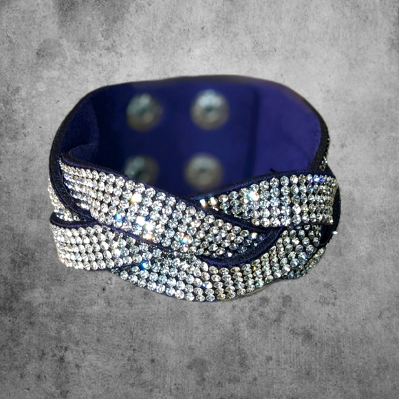 A16 Bright Crystal Braided Wrap Bracelet Rhinestone Blue Purple Suede - Picture 9 of 13